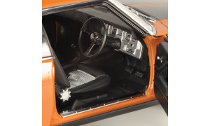 Russet Holden HQ Monaro GTS Coupe 1:18 scale collectible car – 18802