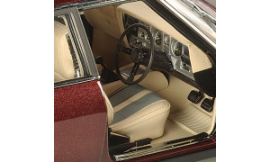 Holden HJ Monaro GTS – Classic Carlectables Diecast with Wrap-Around Tail Lights and Side Vents