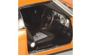 Holden HQ Monaro GTS Coupe 1/18 Diecast Model - Classic Carlectables Lone Oranger Edition