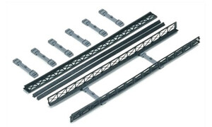 Hornby Trackside Wall Set R660