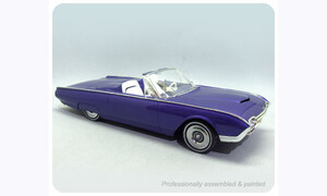 AMT Models 1962 Ford Thunderbird Plastic Model Kit AMT682