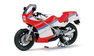 Tamiya Suzuki RG250 With Full Options Kit 14029