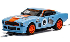 Scalextric Aston Martin V8 Gulf Edition Rikki Cann Racing C4209