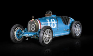 Italeri Bugatti Type 35B 4710S