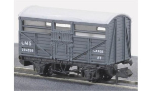 PECO NR45M N Gauge LMS Cattle Truck in light grey, with metal wheels and detailed bodywork for livestock freight realism