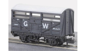 PECO NR45W N Gauge GWR Cattle Truck in dark grey, with metal wheels and detailed bodywork for livestock freight realism