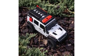 Axial 1/30 SCX30 Jeep Wrangler JLU White RTR brushed rock crawler with fine chassis and body detailing