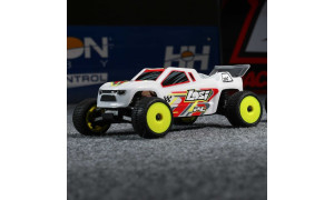 Micro-T 2S 2WD RTR Stadium Truck Losi 1/28 Scale White USB-C Fast Charging RC Car