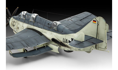 Revell 03775 1/72 Fairey Gannet AS.1/AS.4 Naval Aircraft Replica