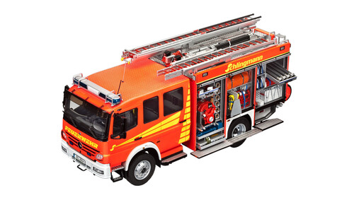 Revell 07404 1/24 Schlingmann LF 20/16 Fire Fighting Truck Plastic Model Kit