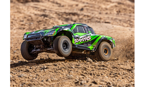 MAXXSlash Green-Action