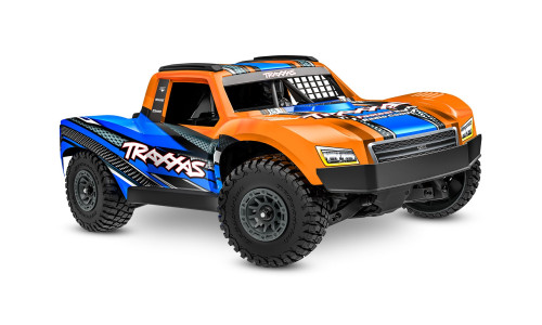 Mini Slash 4X4 – 1/16 scale Traxxas RC truck in orange with 30+ mph top speed and steel gear diffsTraxxas Mini Slash – Orange brushless RC truck with BFGoodrich KM3 tyres and USB-C charger included