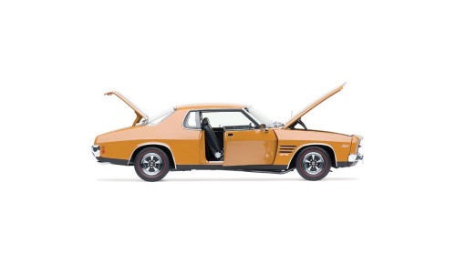 Classic Carlectables 1:18 Holden HQ Monaro GTS Coupe in Russet – 18802