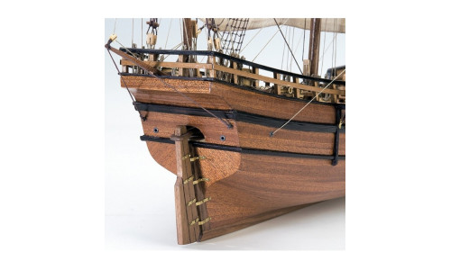 Artesania Latina 22412 1/65 caravel La Pinta featuring high‑detail wooden components and historically inspired craftsmanship