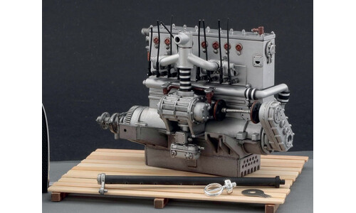 Italeri 4716 1/12 Bugatti Type 35B - Targa Florio '28 / Monaco GP '30 Racing Car Replica