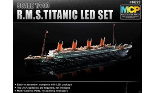 Academy 1/700 R.M.S. Titanic + LED Set MCP Plastic Model Kit 14220