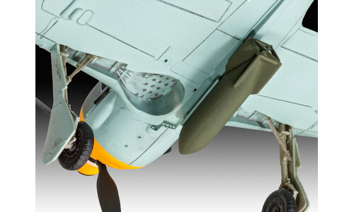 Revell  Focke Wulf Fw190 F-8 63898