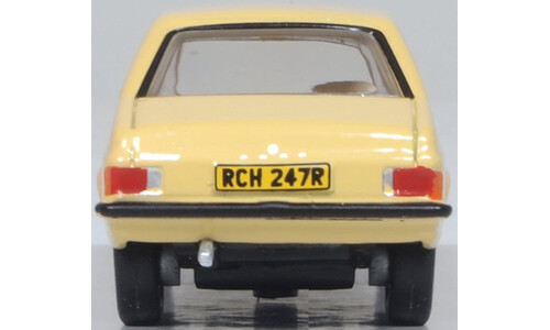 Ford Escort Mk2 Sahara Beige Oxford Diecast 76ESC005 Scale Collectible