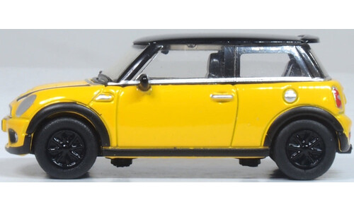 New Mini Yellow Oxford Diecast 76NMN008 Display Model
