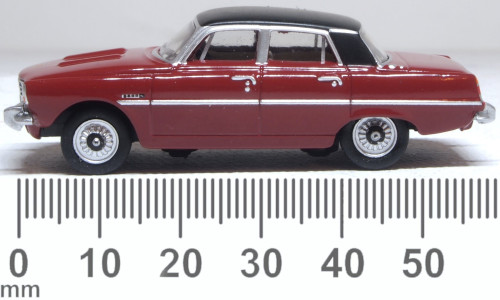 Oxford Diecast 76RP007 Rover P6 Brigade Red model featuring accurate proportions and realistic trim