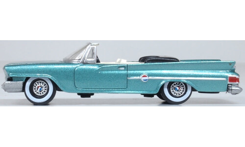 1961 Chrysler 300 Convertible (Open) Pinehurst Green Oxford Diecast 87CC61005 Display Model