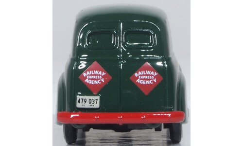 1950 Chevrolet Panel Van Railway Express Agency Oxford Diecast 87CV50005 Scale Collectible