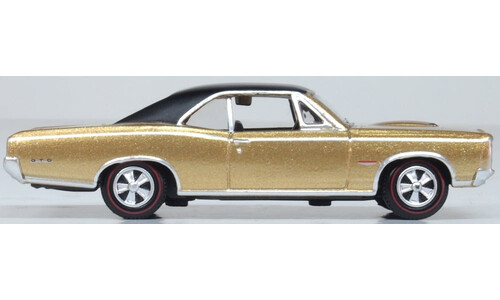 Oxford Diecast 87PG66003 1966 Pontiac GTO Martinique Bronze/Black Miniature Replica