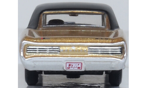 1966 Pontiac GTO Martinique Bronze/Black Oxford Diecast 87PG66003 Scale Collectible