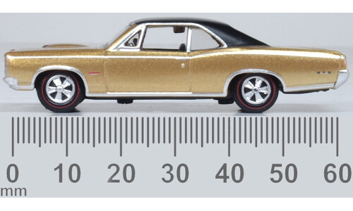 1966 Pontiac GTO Martinique Bronze/Black Oxford Diecast 87PG66003 Limited Edition Model