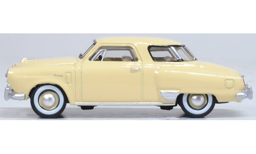 1950 Studebaker Champion Starlight Coupe Tulip Cream Oxford Diecast 87SC50001 Display Model