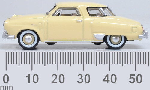 1950 Studebaker Champion Starlight Coupe Tulip Cream Oxford Diecast 87SC50001 Limited Edition Model