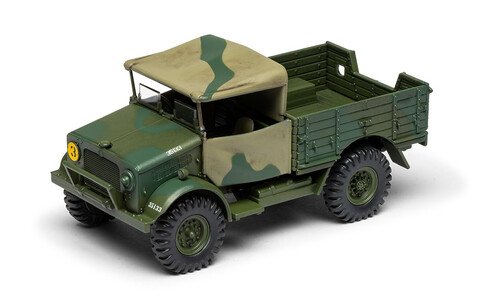 Airfix WWII 15-cwt 4 x 2 G.S. Truck A03313A Front-Left