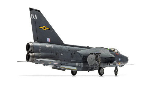 Airfix A09178A English Electric Lightning F.6 kit showcasing twin‑engine layout, clean surfaces and authentic RAF scheme options