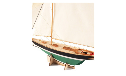 Artesania Latina 1/56 Pen Duick 17002# featuring detailed cutter design and premium wooden kit components