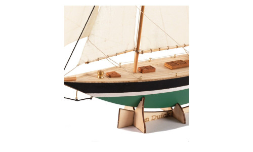 Artesania Latina Pen Duick 1/56 wooden ship kit 17002# with laser‑cut parts and authentic rigging details