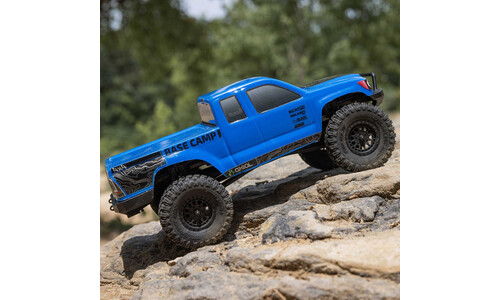 Axial SCX24 Base Camp 1/24 Rock Crawler 4WD - Blue AXI-1219T2 Action