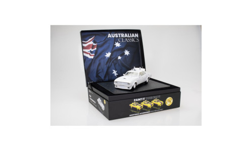 DDA Collectibles 1/24 XA Intercepto Plastic Model Kit (DDA912K) with detailed Australian muscle‑car styling