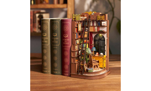 Robotime Book Nook Puzzle – Cozy Study Scene with Wooden Furniture and Wall Art
