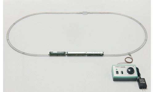 Tomix SD Twilight Express N gauge starter set with accurate proportions and realistic Japanese overnight train design