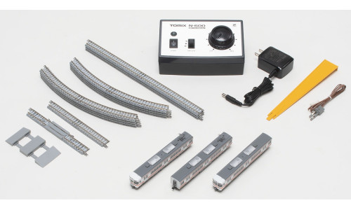 Tomix N Starter Set SD 313 Special Rapid Express (TMX90188) with detailed N scale commuter train styling